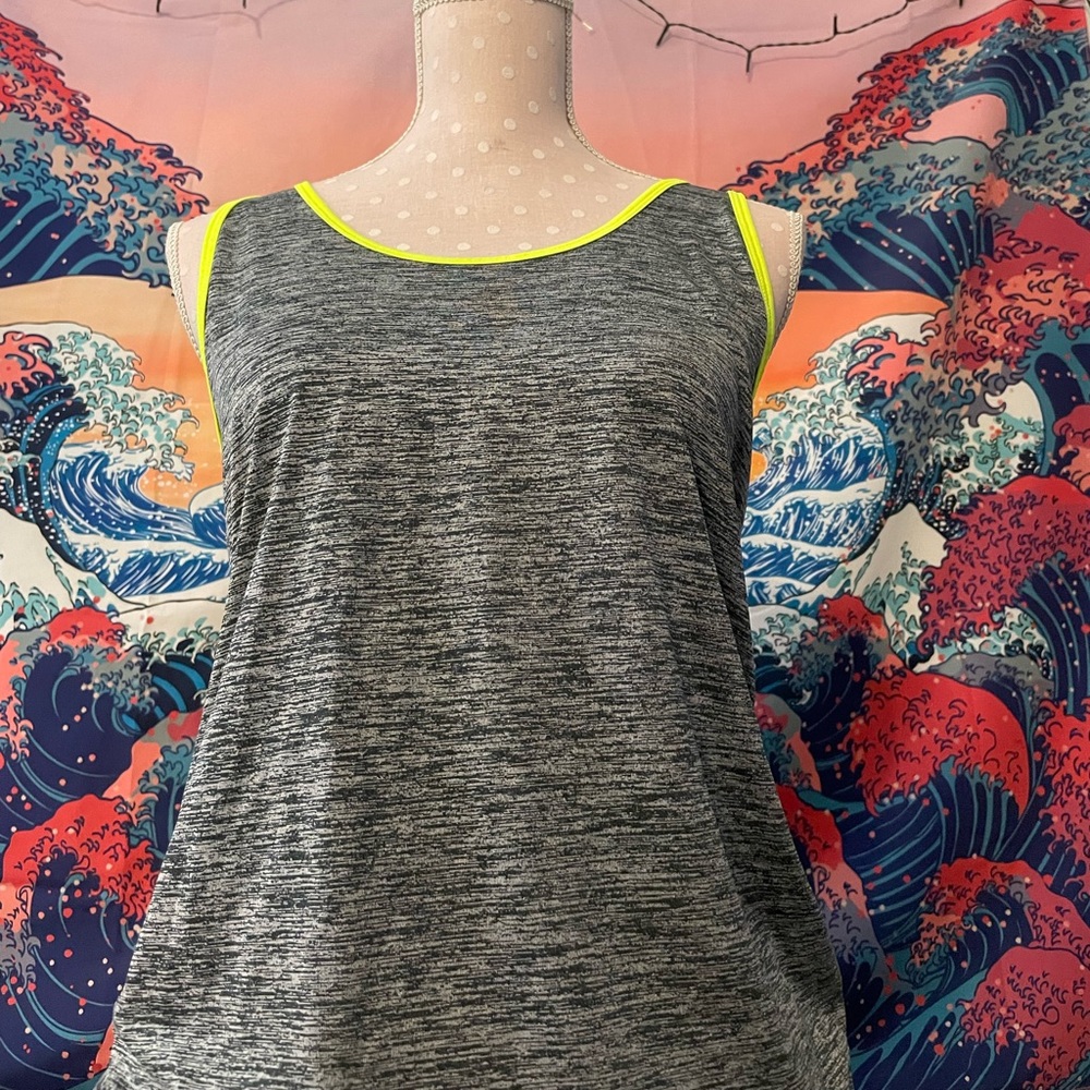 This shirt is comfy and cute. It’s dri fit from BCG. It is great for working out - Picture 4 of 4